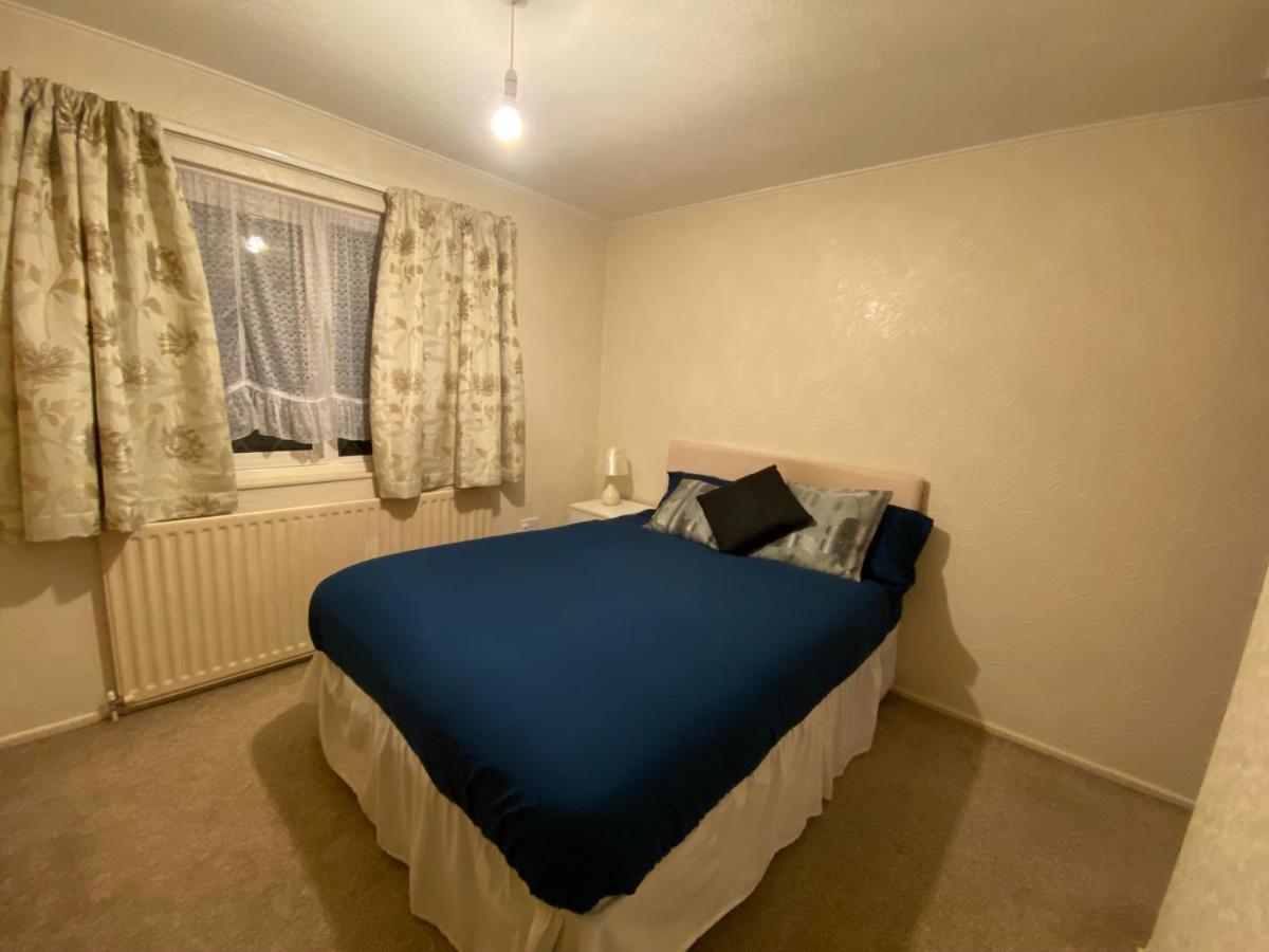 Serene 4Br In Harborne Close To Qe Hospital, Harborne Centre Бирмингам Екстериор снимка