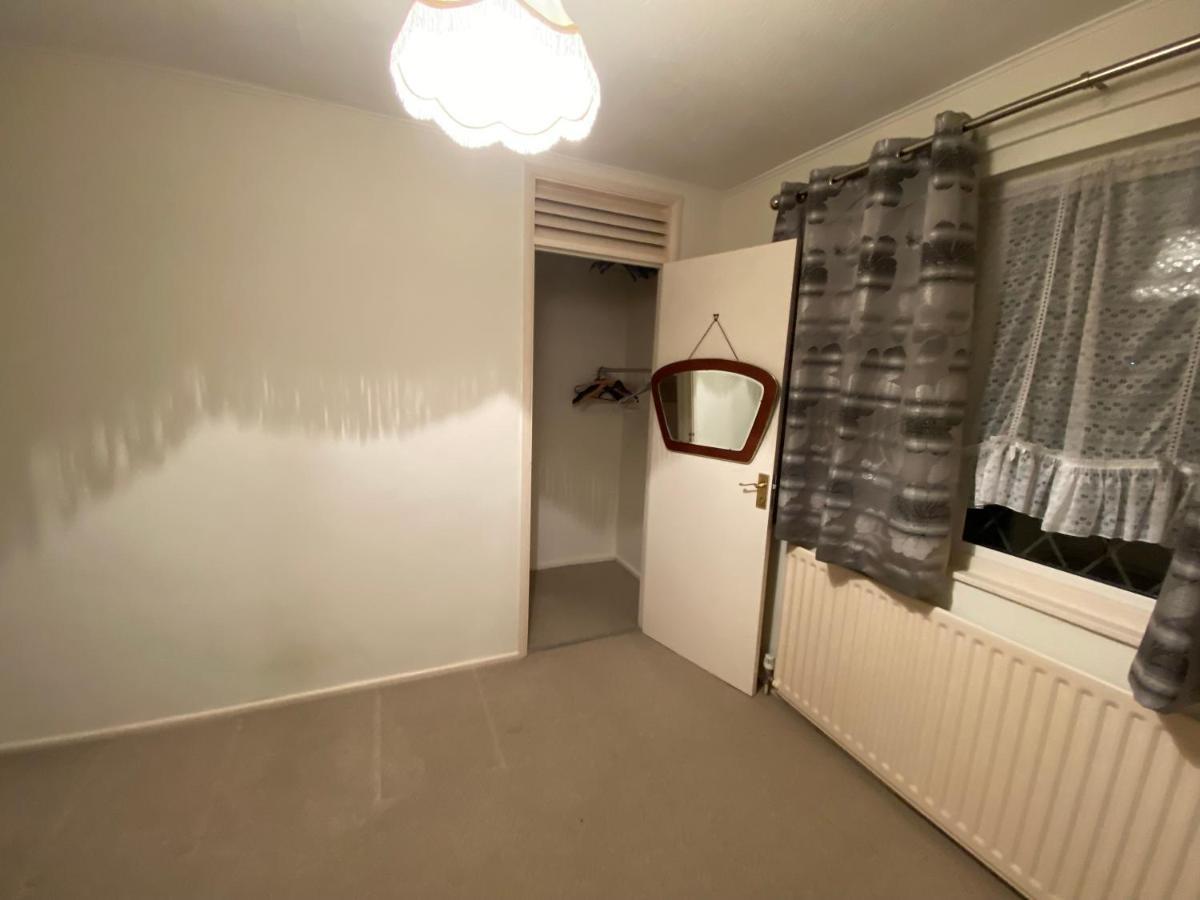 Serene 4Br In Harborne Close To Qe Hospital, Harborne Centre Бирмингам Екстериор снимка