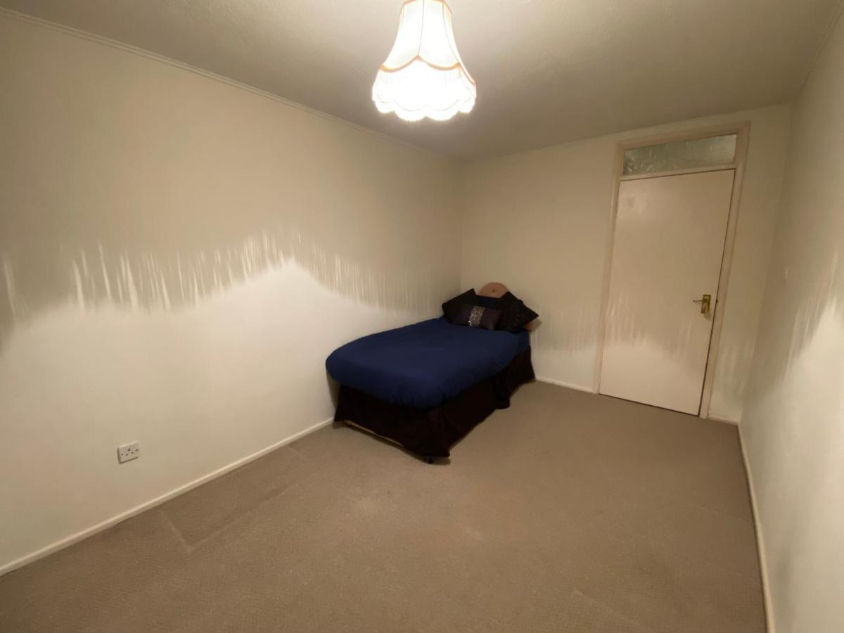 Serene 4Br In Harborne Close To Qe Hospital, Harborne Centre Бирмингам Екстериор снимка