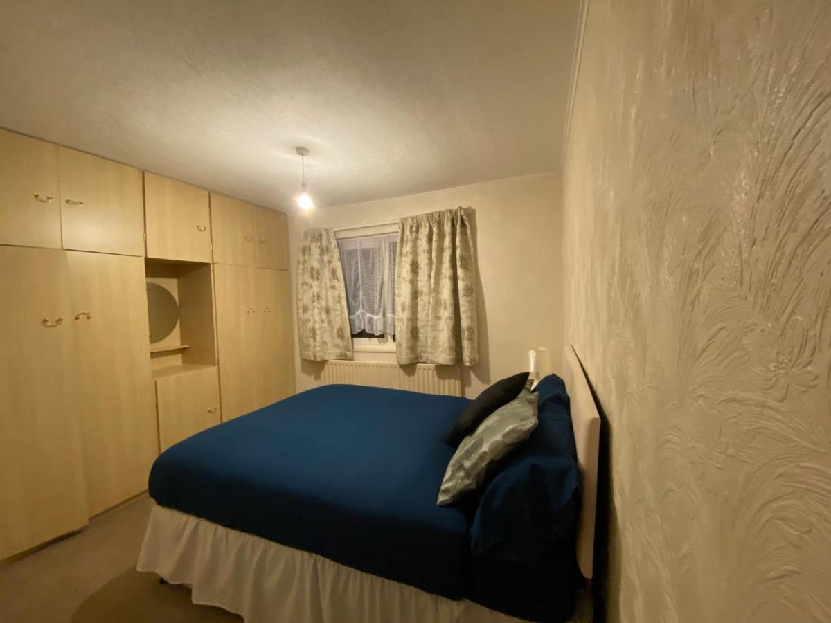 Serene 4Br In Harborne Close To Qe Hospital, Harborne Centre Бирмингам Екстериор снимка