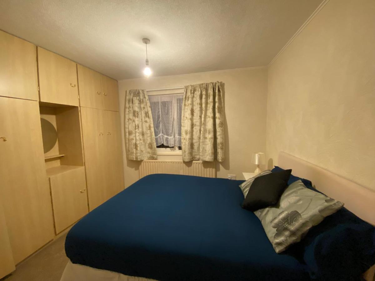 Serene 4Br In Harborne Close To Qe Hospital, Harborne Centre Бирмингам Екстериор снимка